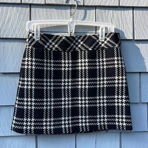 J. Crew Lined Wool Black and White Skirt Size 2 Side Button, Zipper